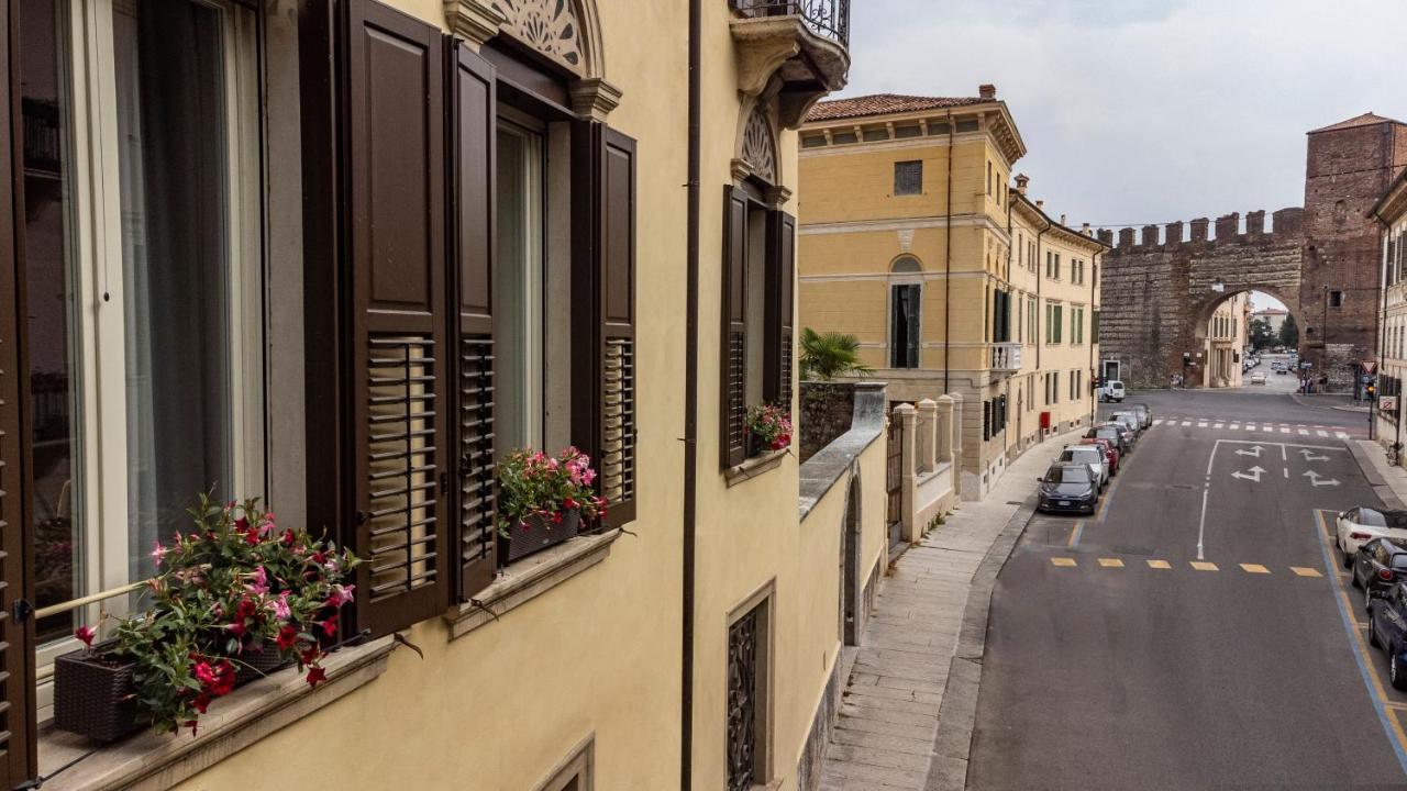Butterfly Verona Exterior foto